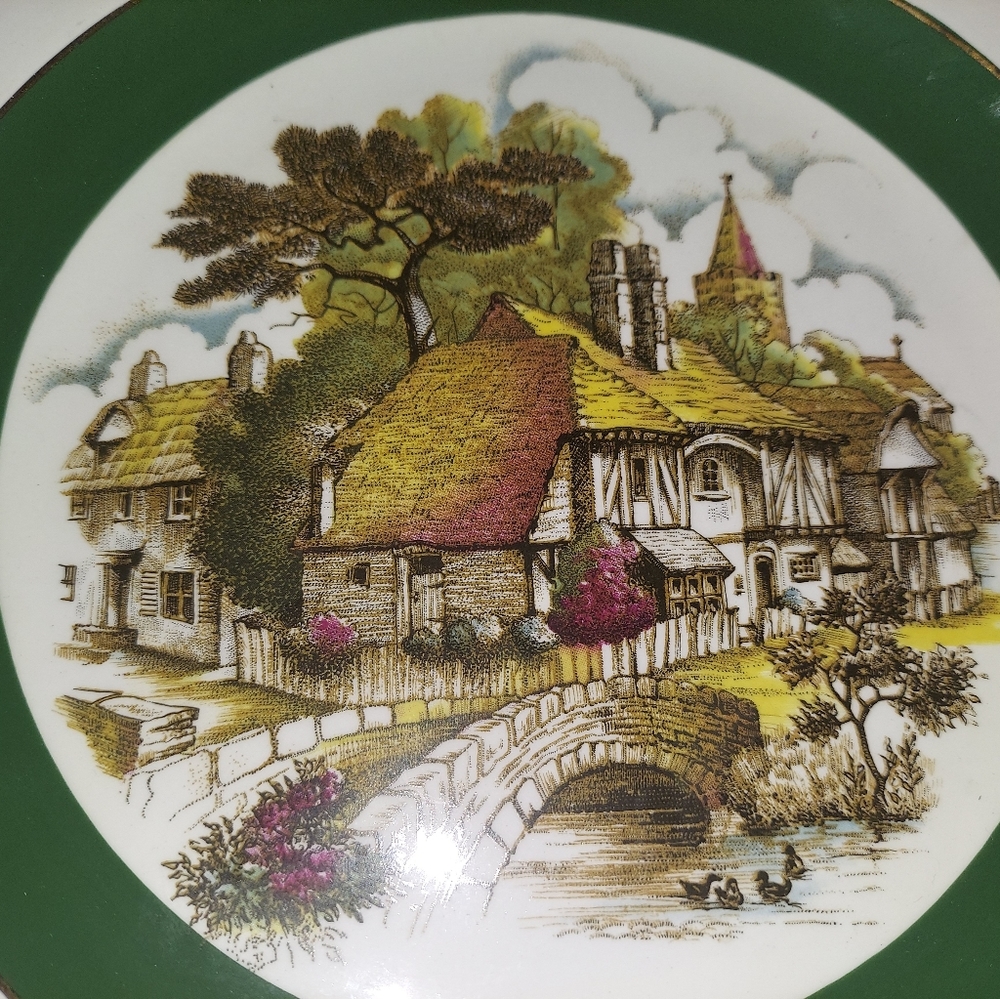 VINTAGE ASCOT PLATE ENGLAND - Picture 2 of 9